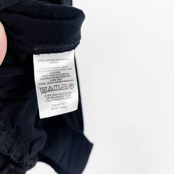 LOFT Medium M Black Cinched Tank Top Banded Hem Keyhole Back Sleeveless Knit - Picture 6 of 8